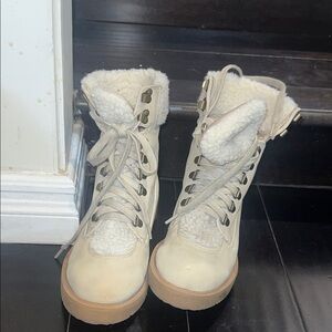 Women's Cream Lace-Up Boots
